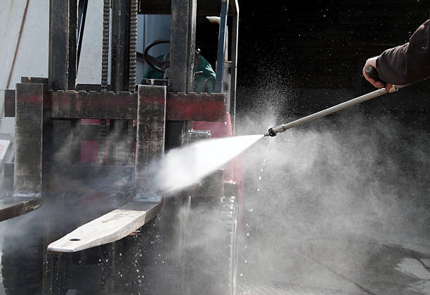 Best Machinery and Equipment Cleaning  in Yosemite Lakes, CA